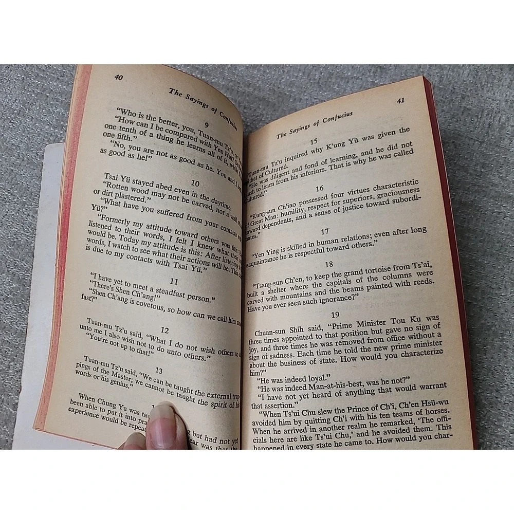 The Sayings of Confucius & Wise Sayings from the‎ Orient Books Vintage